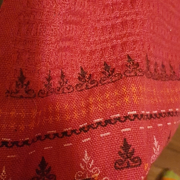 Scarf - Picture 3 of 4